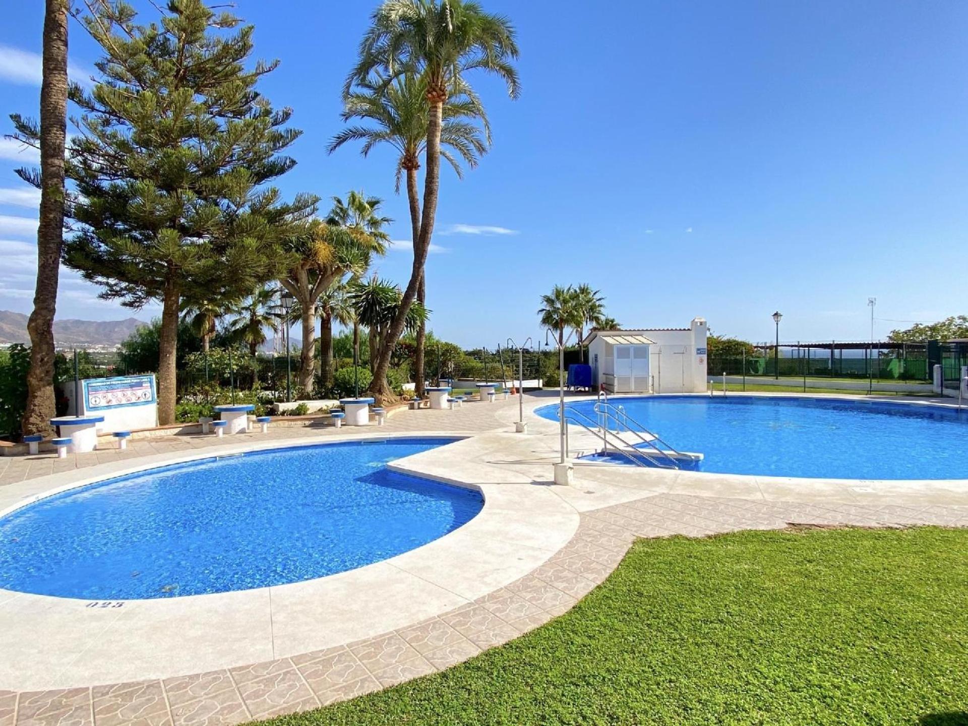 Fuer 4 Personen Ca 80 Qm In Nerja, Andalusien Costa Del Sol Nerja